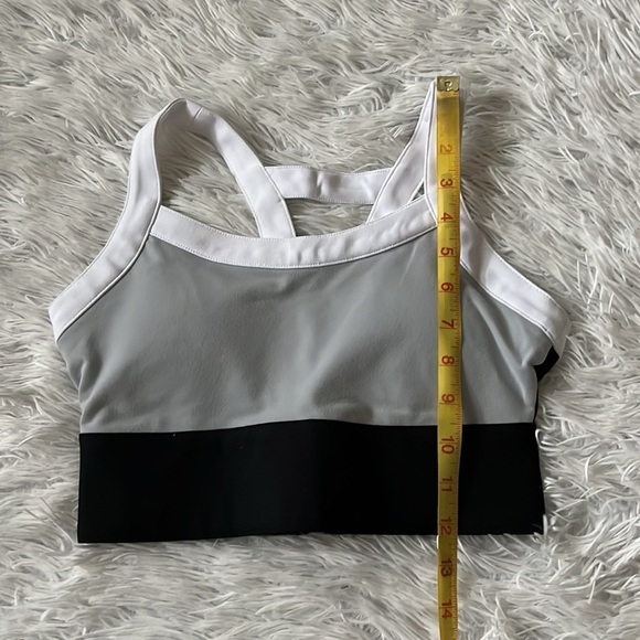 New FABLETICS Robyn High Support Sports Bra in gray/black size XS - Picture 6 of 11